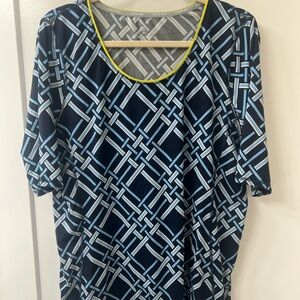 LANDS END BLUE GEOMETRIC PRINTED SHORT SLEEVED TOP SZ XL